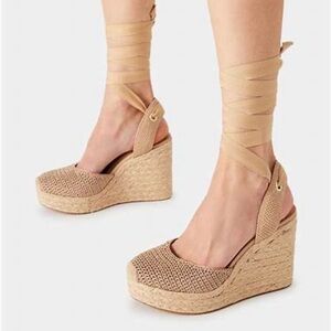 Steve Madden Locket Wedge Heels 8.5